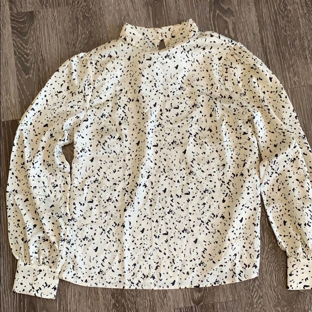 Bohme black/white blouse NWT never worn!